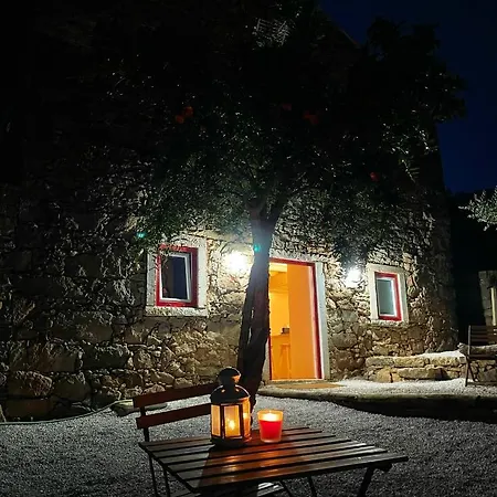 Beija Rio Charming House Chalet Ferreira do Zezere